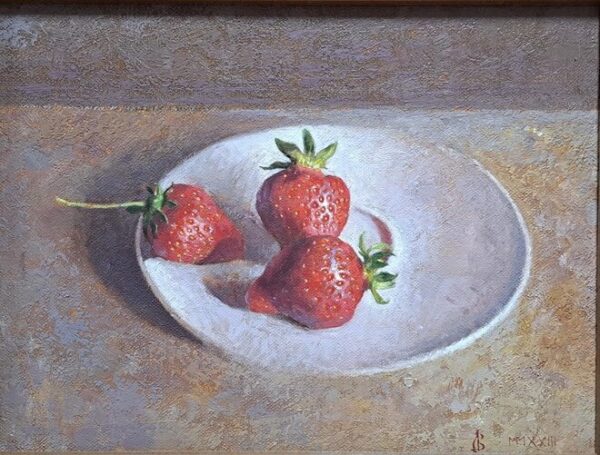 Umetnička slika Tri jagode slikar Vasa Dolovački - tehnika ulje na platnu - format slike sa ramom 43x53 cm - bez rama 30x40 cm - Cena umetničke slike 82600 dinara - izgled slike bez rama