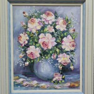 Umetnička slika Ruže slikarka Vesna Cvetkov - tehnika ulje na kartonu - format slike sa ramom 63x53 cm - bez rama 50x40 cm - Cena umetničke slike 17700 dinara - izgled slike sa ramom