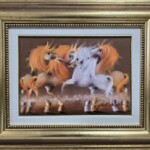 Umetnička slika Porodica IV slikar Janoš Mesaroš- tehnika kombinovana tehnika lak pastel - veličina slike bez rama 25x35 cm - sa ramom 46x56 cm - cena umetničke slike 35400 dinara - izgled slike sa ramom Umetnička slika Porodica IV slikar Janoš Mesaroš- tehnika kombinovana tehnika lak pastel - veličina slike bez rama 25x35 cm - sa ramom 46x56 cm - cena umetničke slike 35400 dinara - izgled slike sa ramom